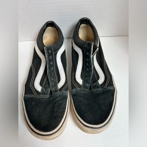 Unisex Black n white Vans 7men/8.5woman